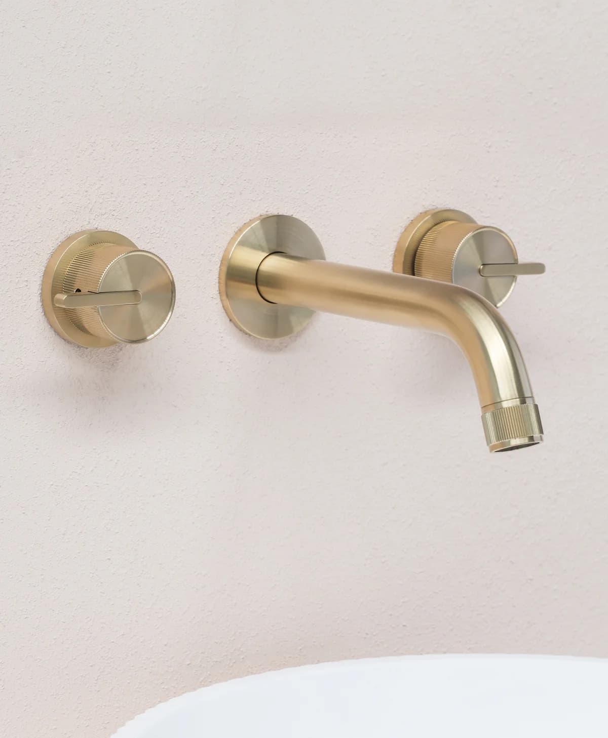 Namika — Reeded tapware